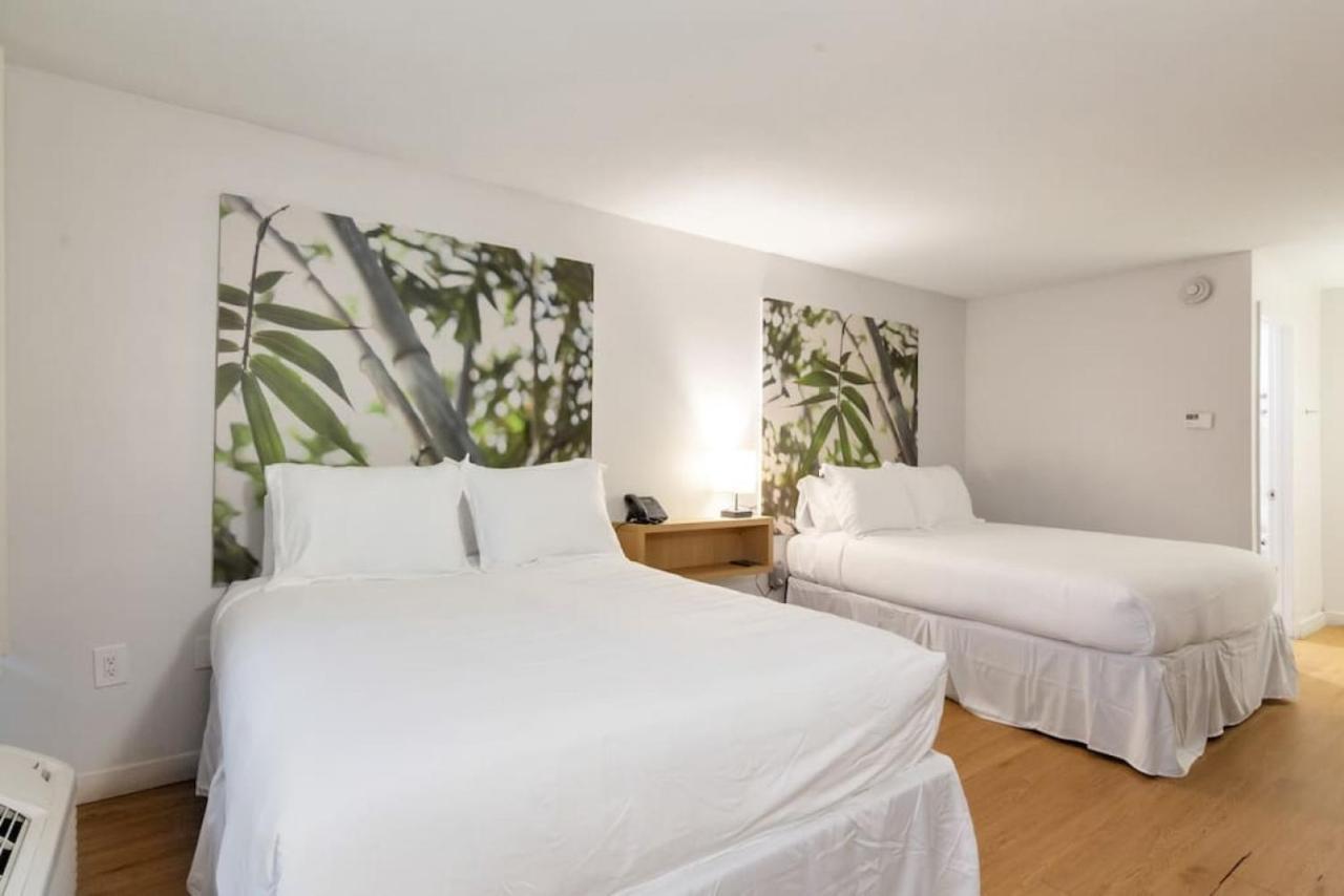 110 Entire Studio Minutes From Disney Hotel *