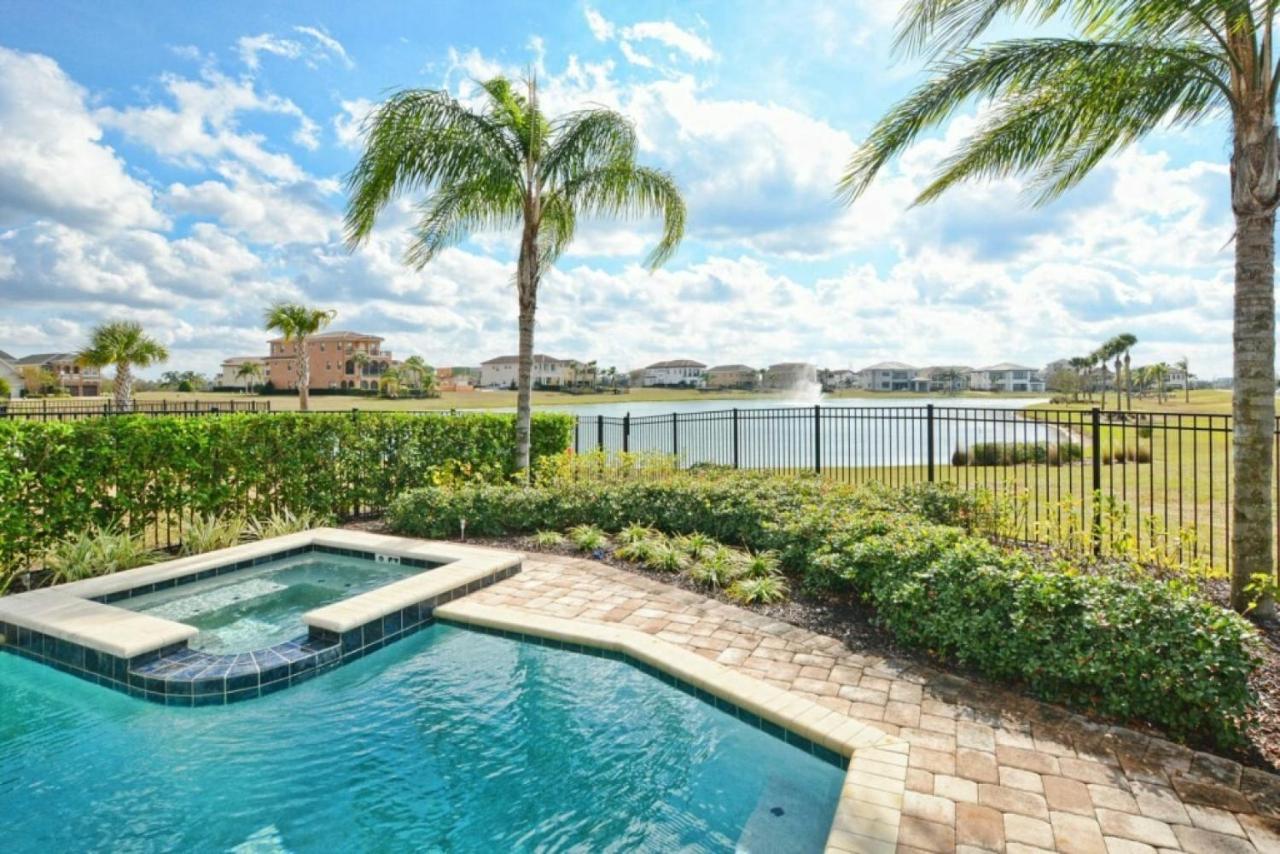 Reunion 5 Bedroom Vacation 7824 Holiday home