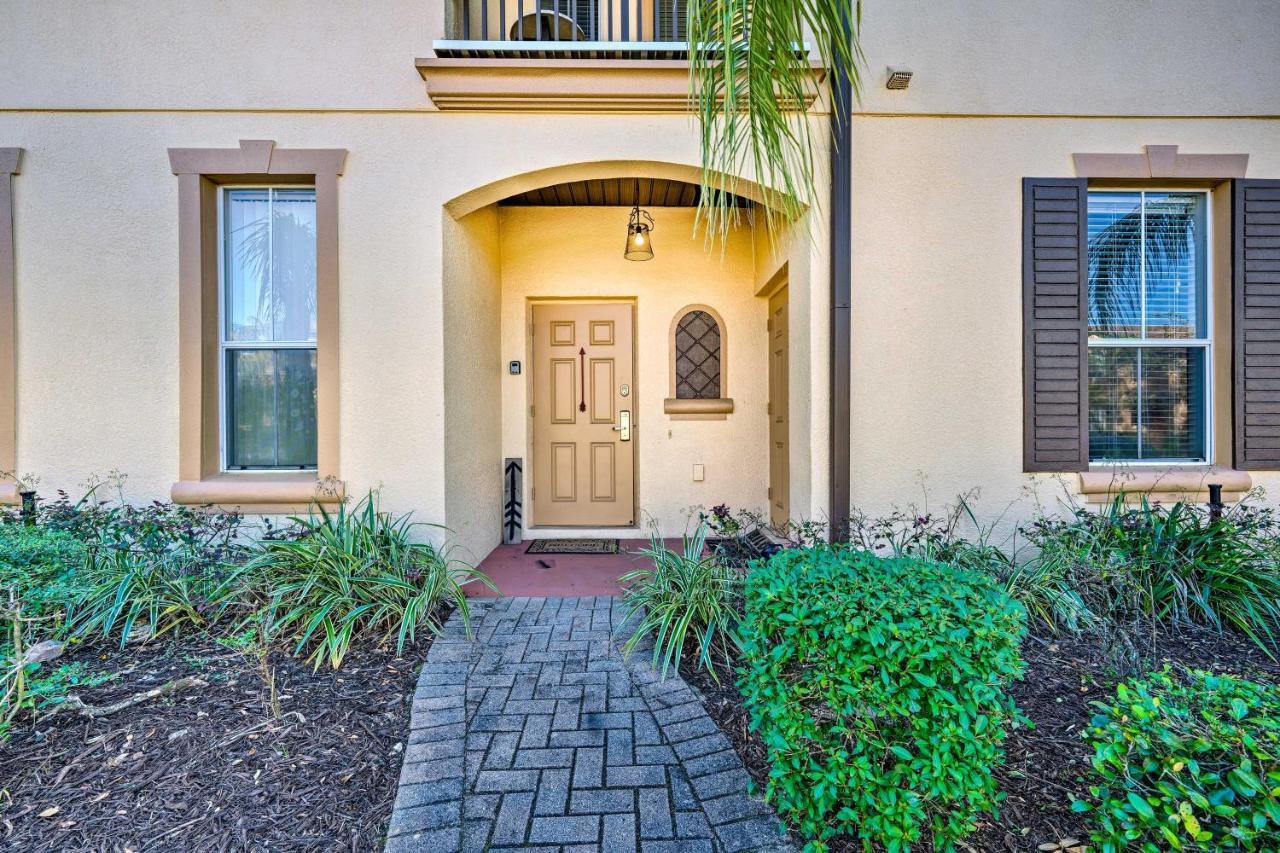 Townhome With Pool, Close To Holiday home