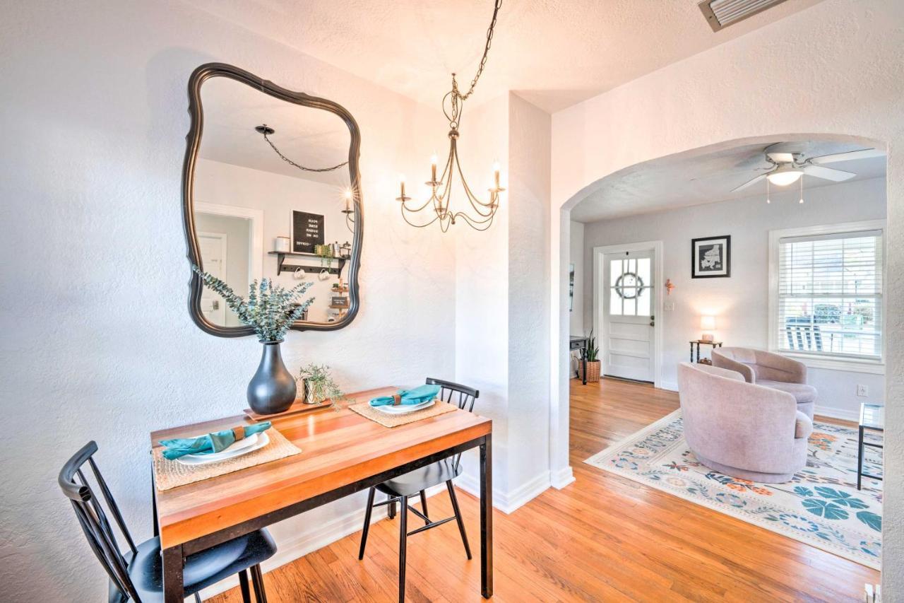 Downtown Winter Garden About 12 Mi To Disney! Holiday home *
