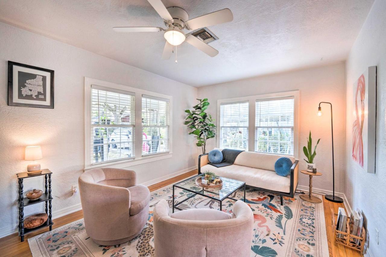 Downtown Winter Garden About 12 Mi To Disney! Holiday home *