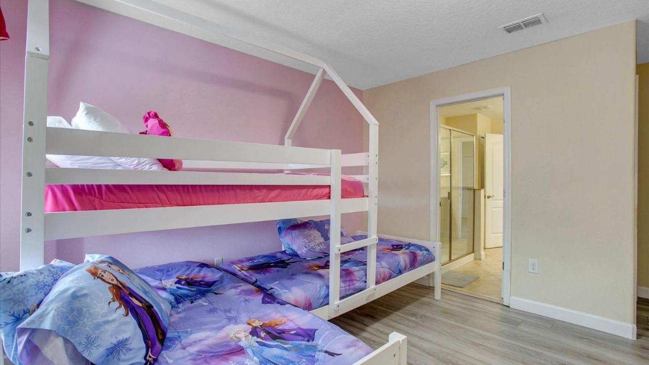 1437 Moon Valley Drv Holiday home *