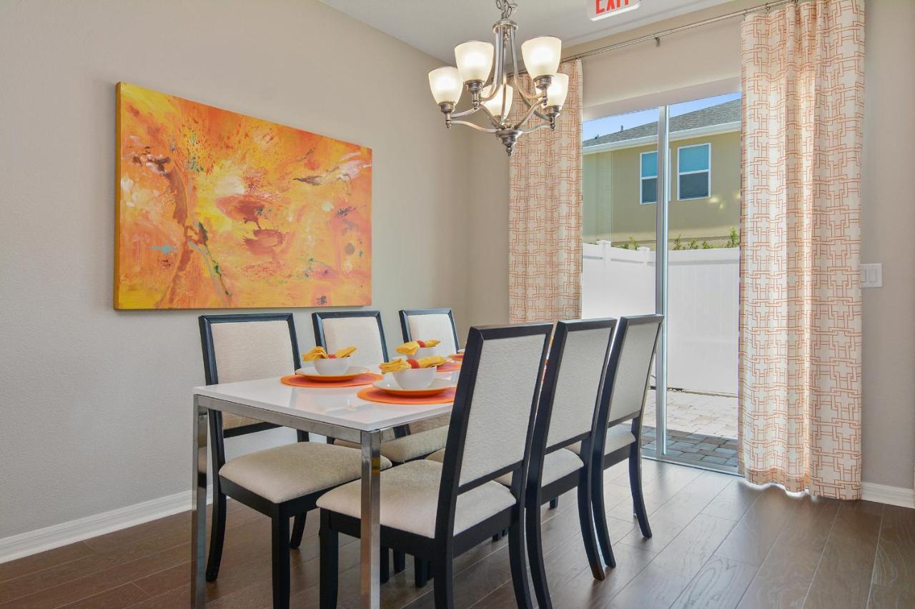 4bd Sleeps 9 W Jacuzzi Close To @ Compass Bay 5113c Holiday home Kissimmee