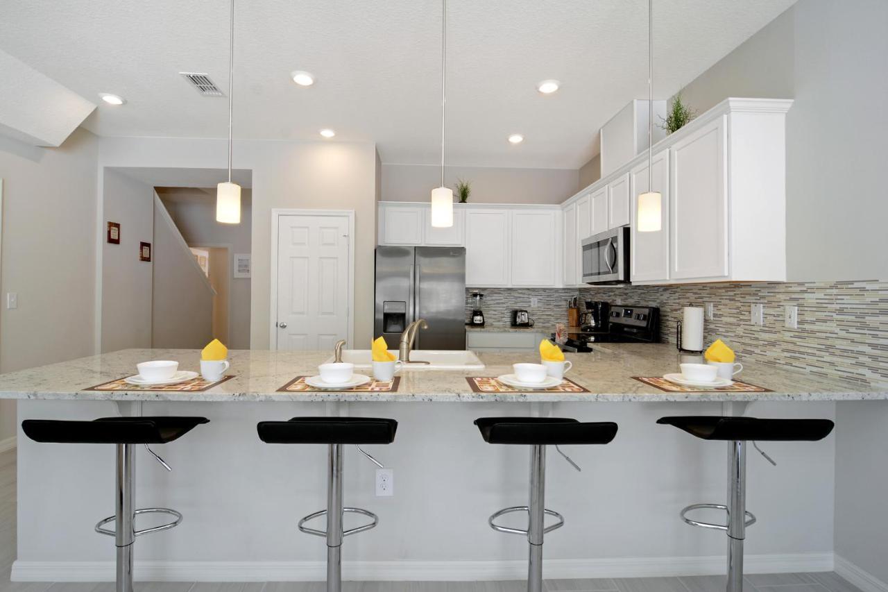 Four Bedrooms Townhome 5130 Kissimmee