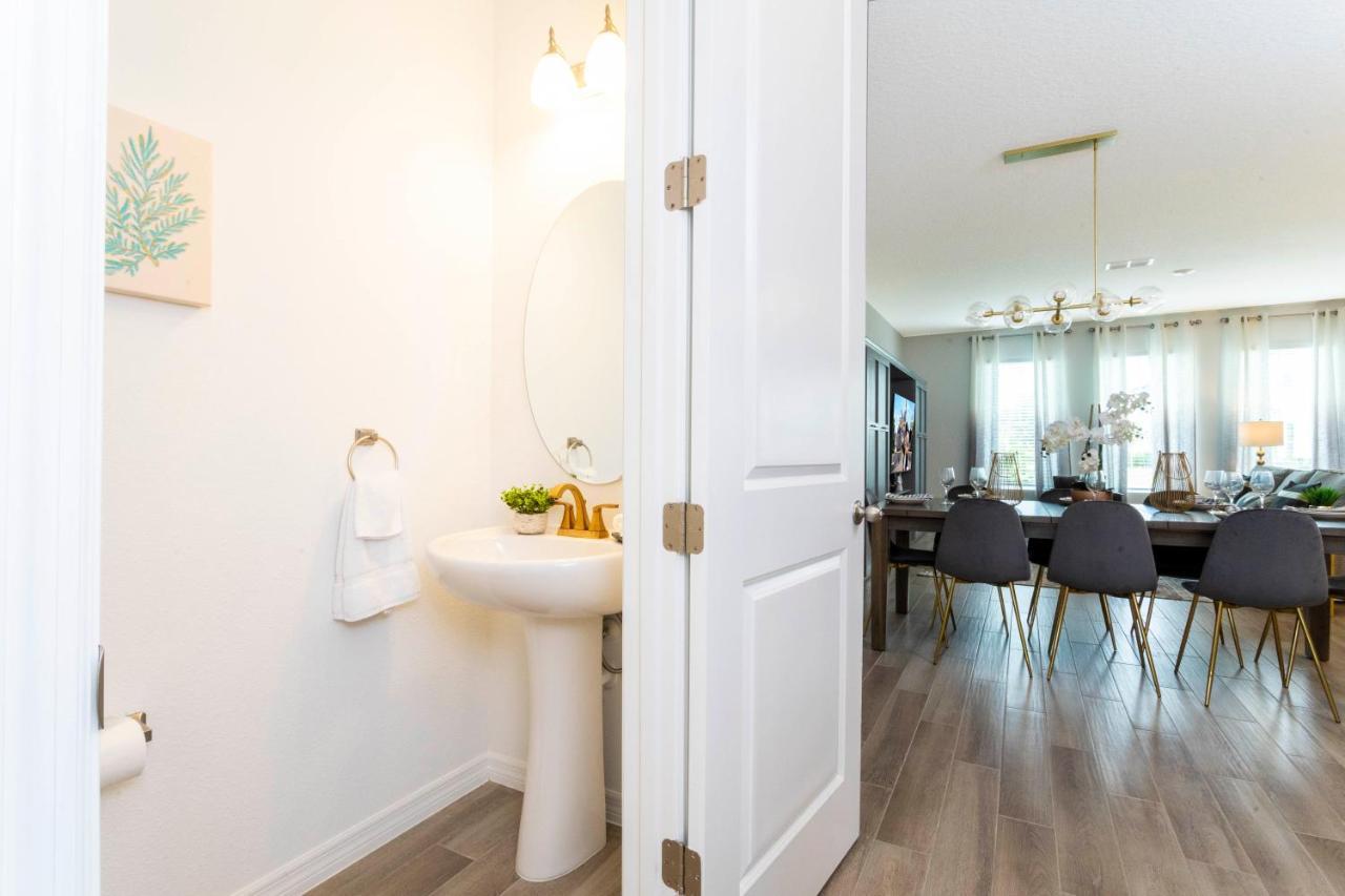 Holiday home Cozy 3 Bd Close To @ Enclaves At Festival 808 Davenport