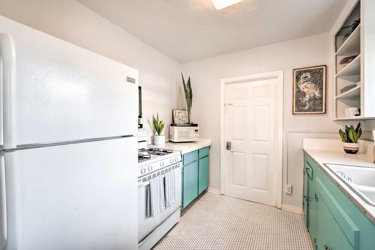 Downtown Winter Garden About 12 Mi To Disney! Holiday home Orlando