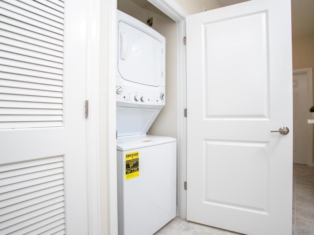 Marvelous 2 Bd Close To At Storey 106 Holiday home *