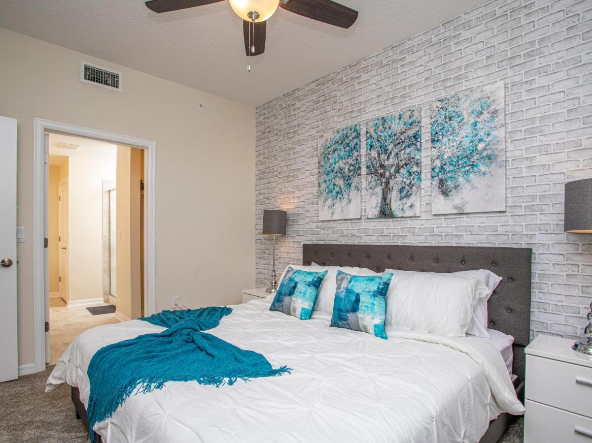 Marvelous 2 Bd Close To At Storey 106 Holiday home *