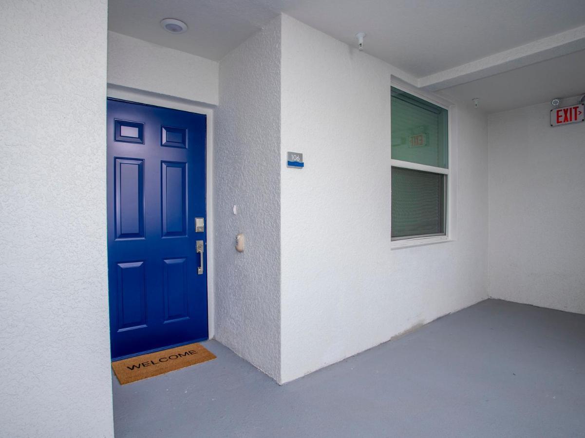 Marvelous 2 Bd Close To At Storey 106