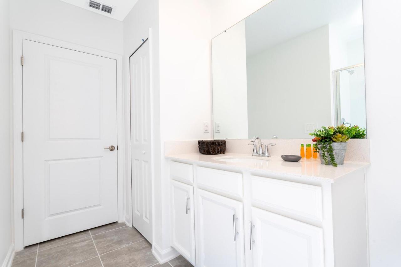 Holiday home Family Friendly 2 Bd Close To @champions Gate 8899