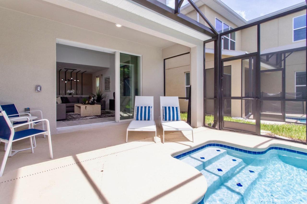 Holiday home Stunning 5 Bd W/ Pool Close To @ Storey 2767