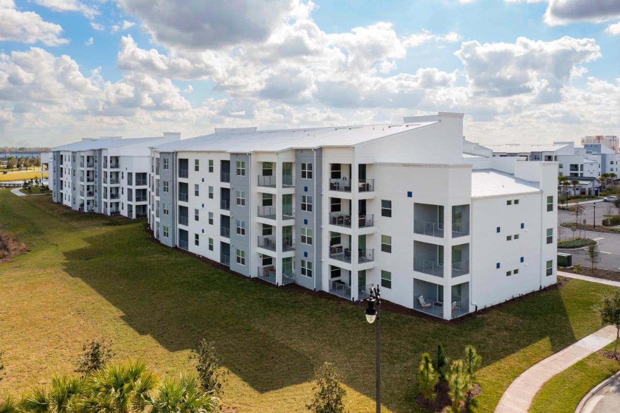 Gorgeous 2 Bedroom Close To 305 31911