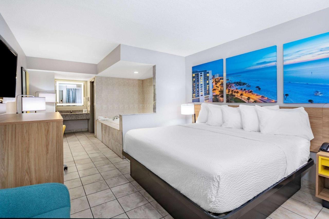 Days By Wyndham N Orlando/casselberry Hotel
