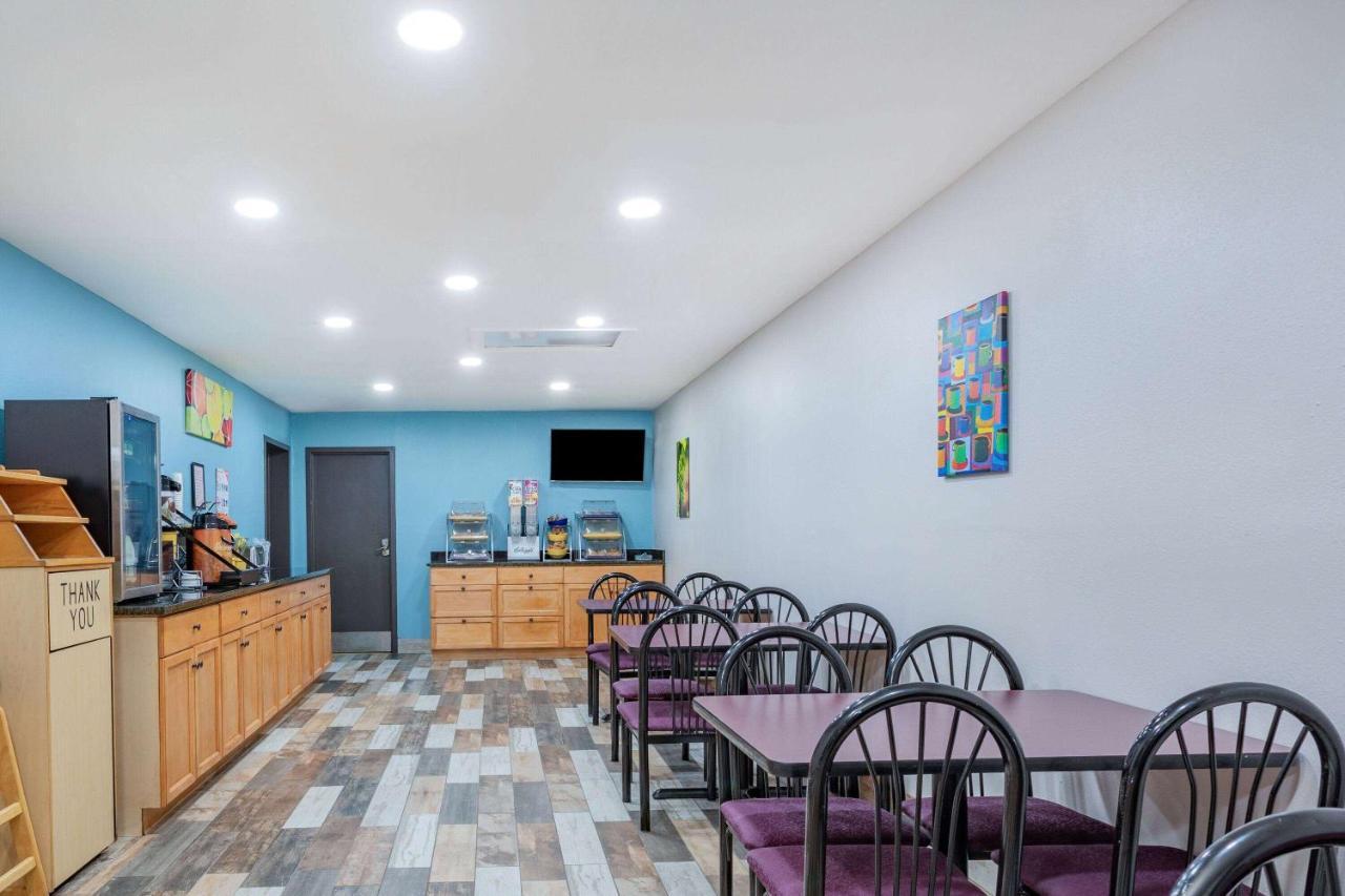 Hotel Days By Wyndham N Orlando/casselberry 2*