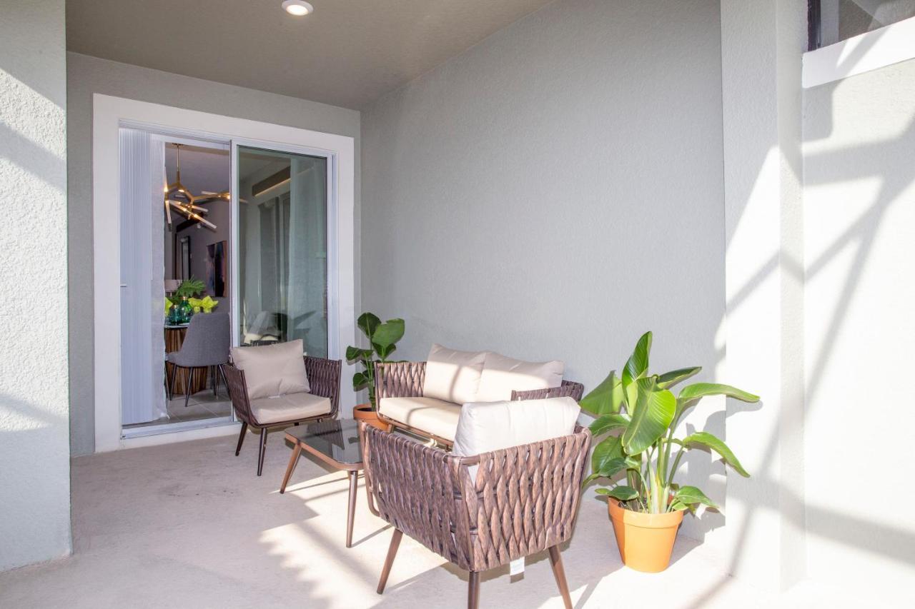 Gorgeous 4 Bedroom W/ Pool Close To 4836 Holiday home