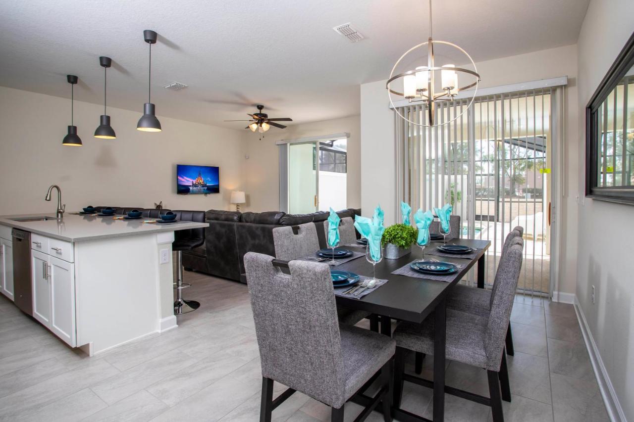 Holiday home Gorgeous Four Bd W/ Pool Close To 5035