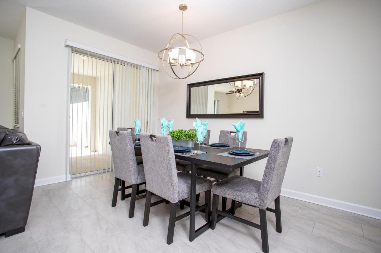 Gorgeous Four Bd W/ Pool Close To 5035 *