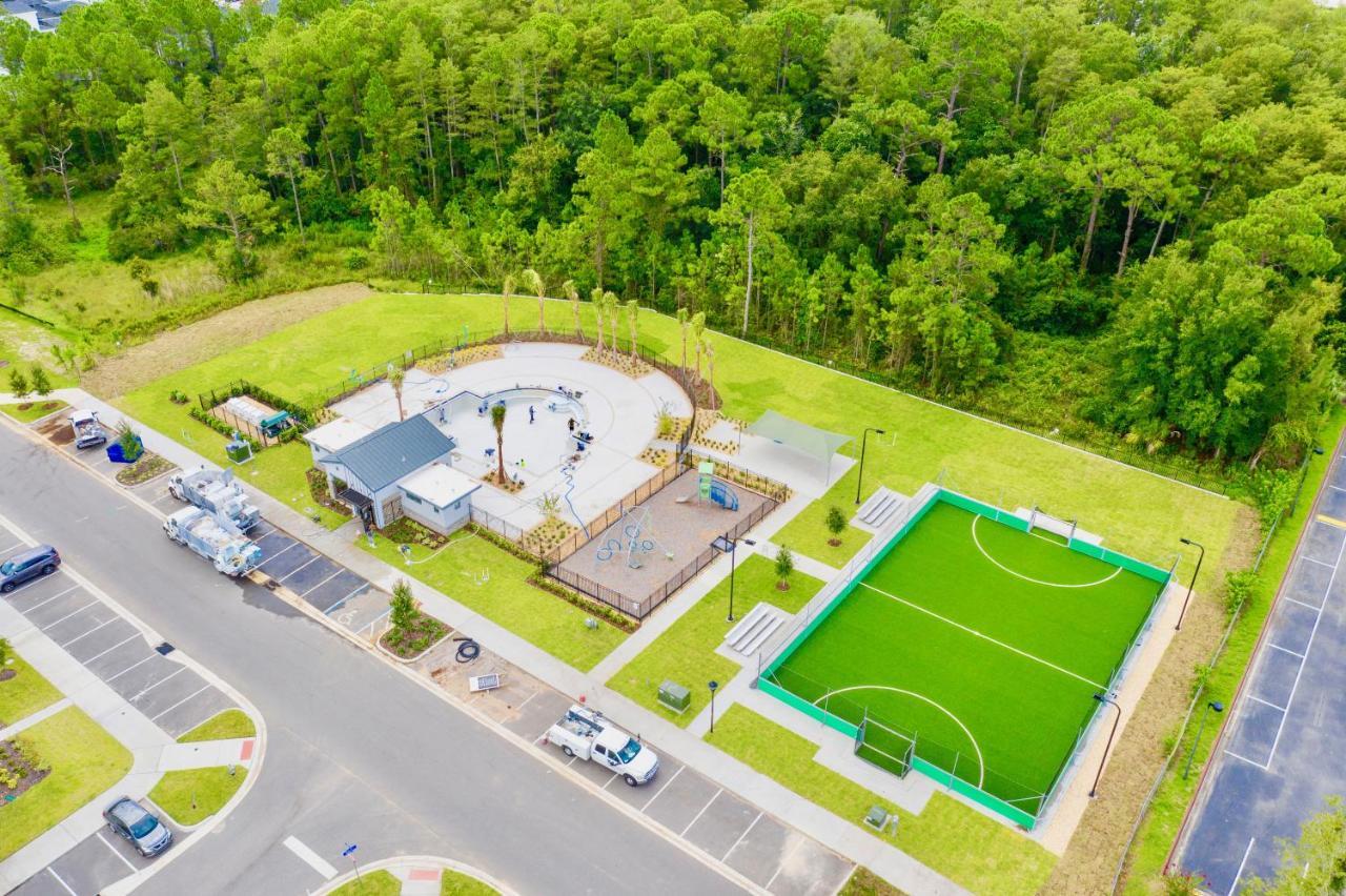 Holiday home Stunning 5 Bd W/ Pool Close To @ Storey 2767