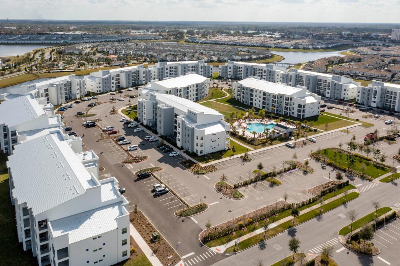 Gorgeous 2 Bedroom Close To 305 31911