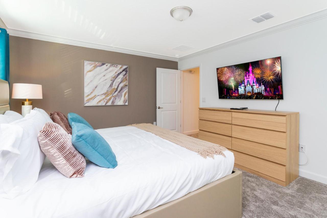 Holiday home Gorgeous 4 Bd W/ Pool Close To @ Storey 2963