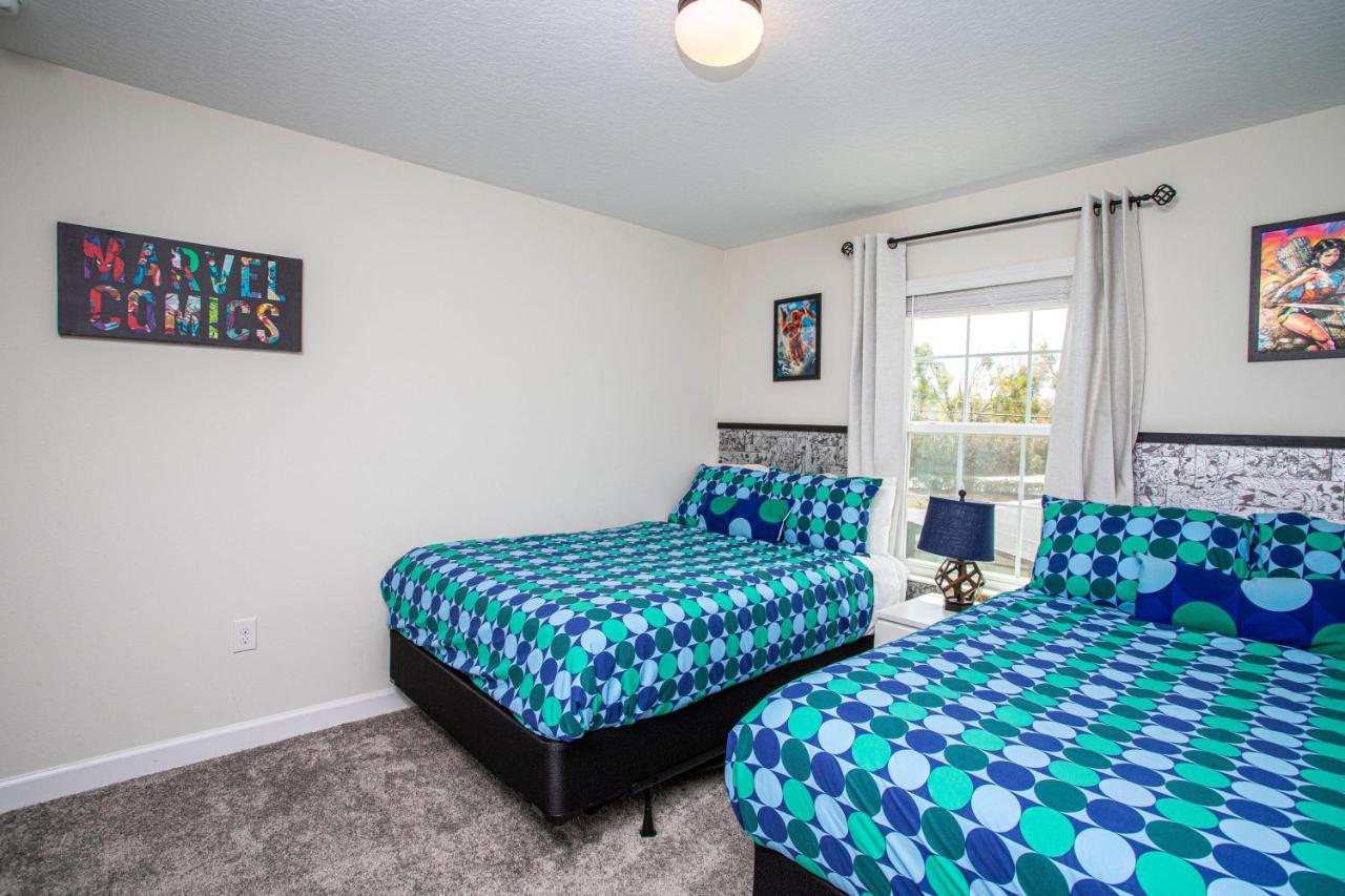 Gorgeous Four Bd W/ Pool Close To 5035 Holiday home *