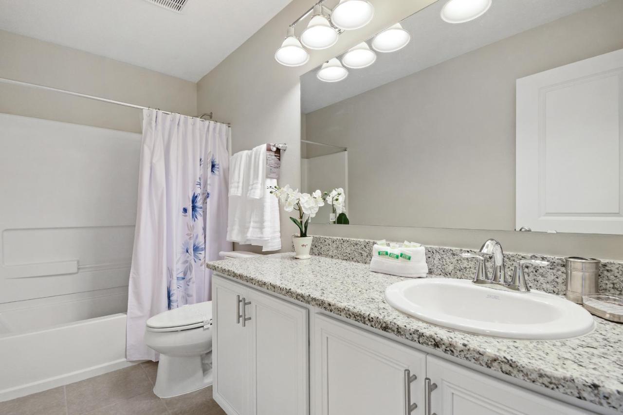 Holiday home Four Bedrooms Townhome 5128