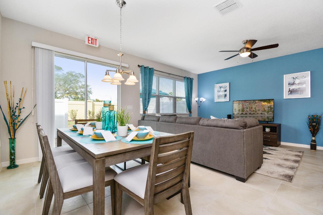 Four Bedrooms Townhome 5161 Kissimmee