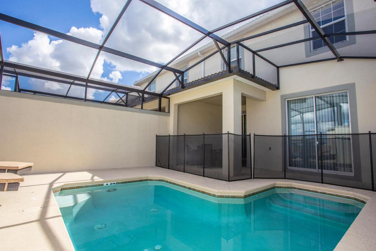 Four Bedrooms At Storeylakeresort 3063 Kissimmee