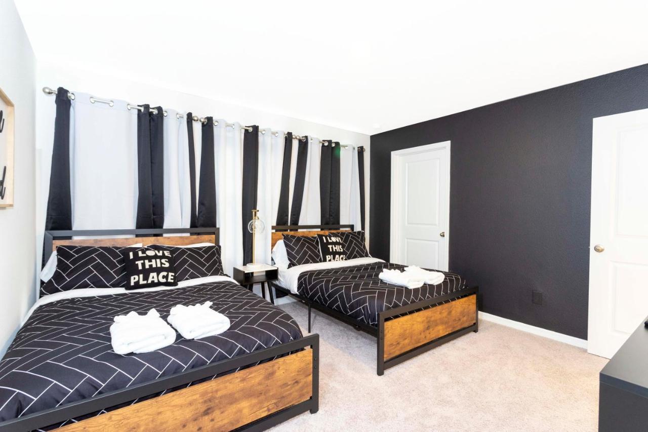 Cozy 3 Bd Close To @ Enclaves At Festival 808 Davenport