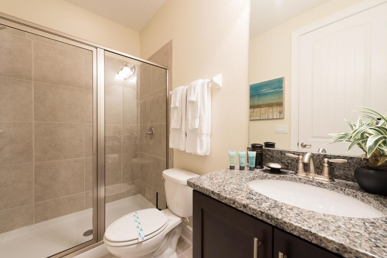 Encore Reunion 8 Bd Sleeps 17 W Pool & Spa Close To Disney 461 Holiday home *