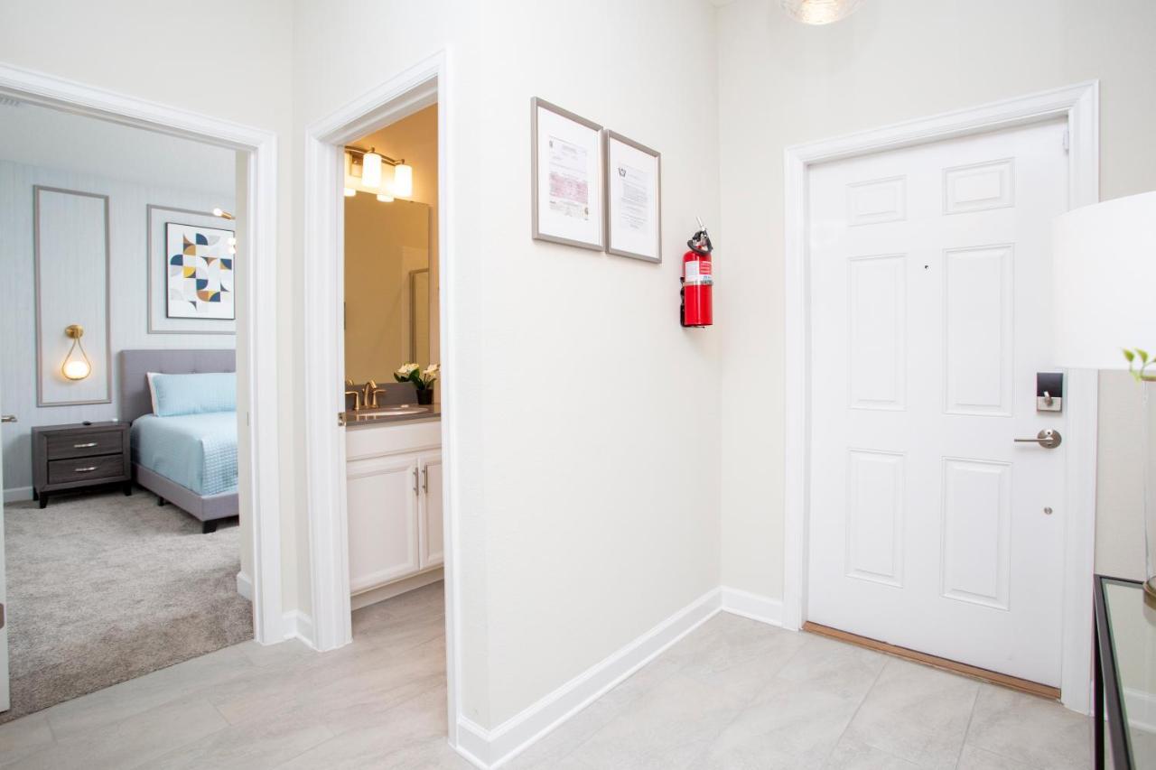 Gorgeous 4 Bedroom W/ Pool Close To 4836 Holiday home *