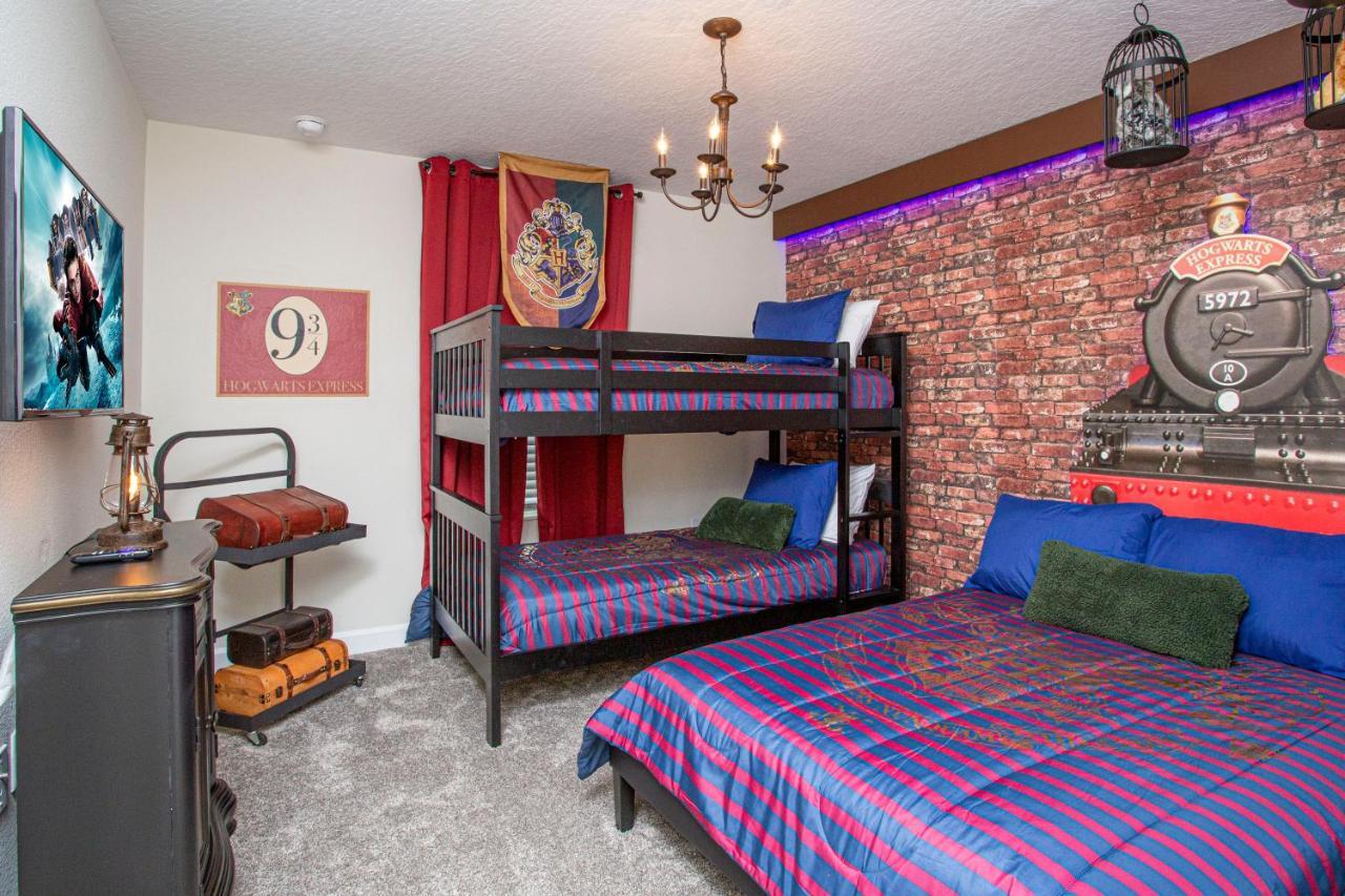 Gorgeous 4 Bedroom W/ Pool Close To 4836