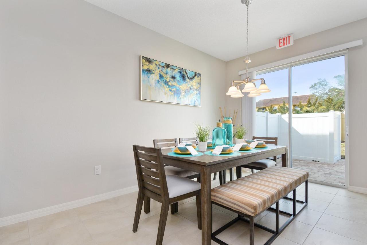 Four Bedrooms Townhome 5161 Holiday home *
