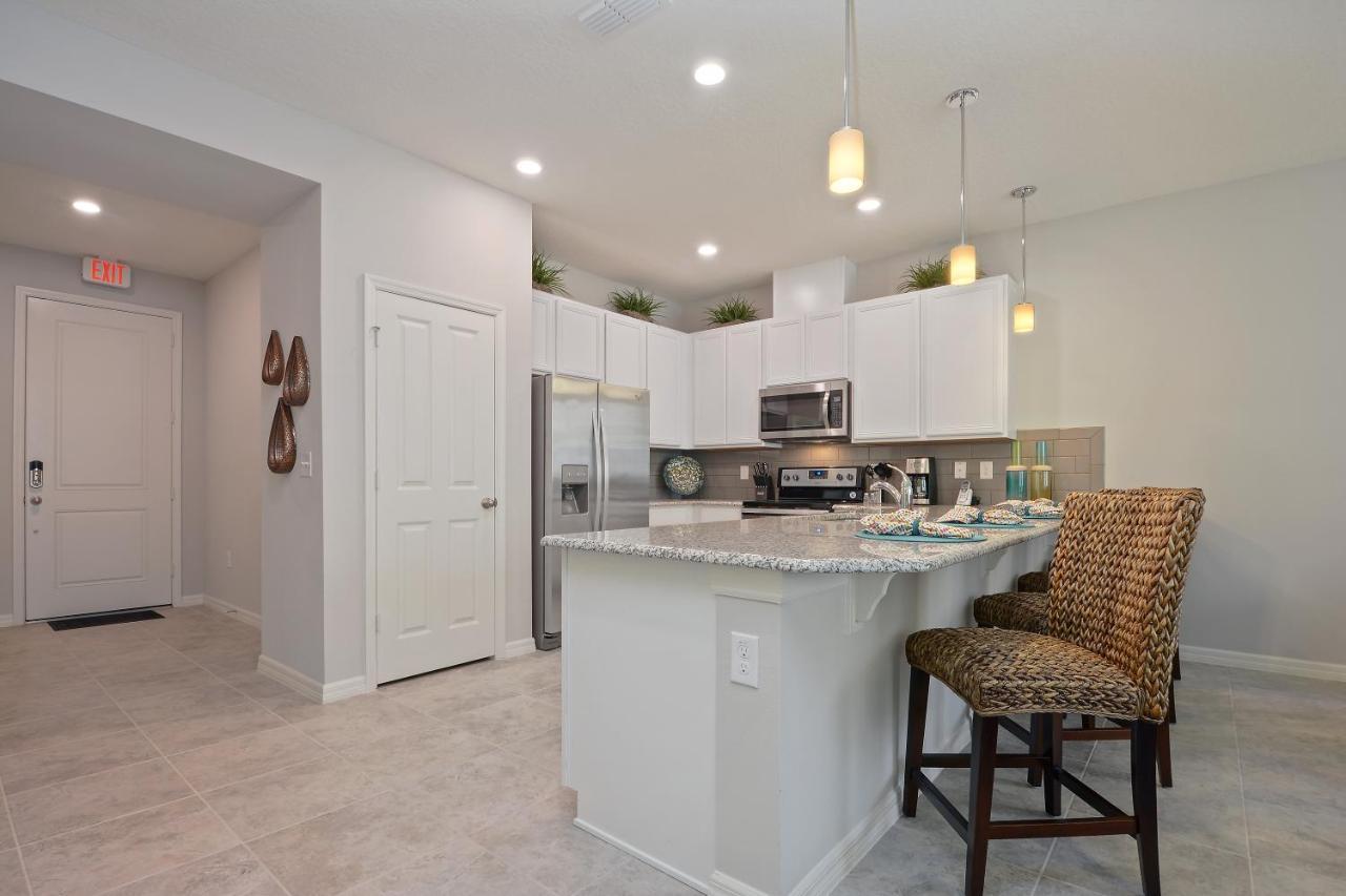Four Bedrooms Townhouse 5102 Holiday home