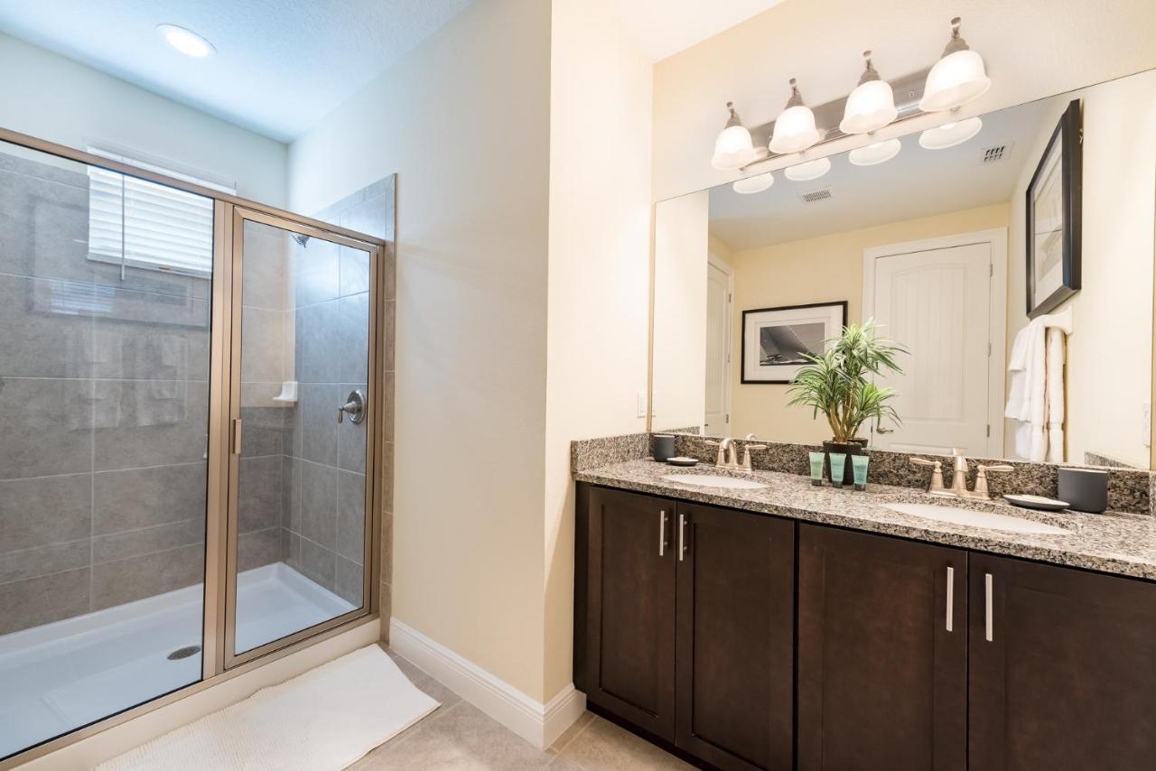 Encore Reunion 8 Bd Sleeps 17 W Pool & Spa Close To Disney 461 Holiday home Orlando
