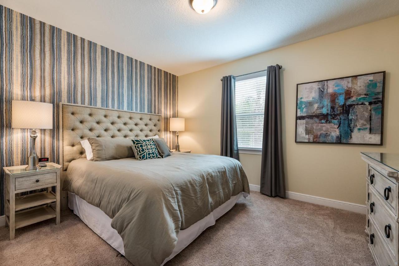 Encore Reunion 8 Bd Sleeps 17 W Pool & Spa Close To Disney 461 Holiday home *