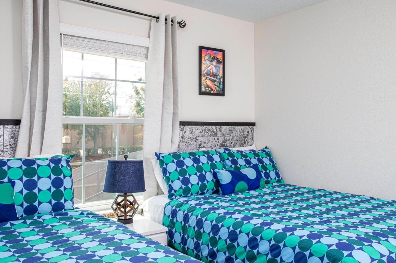 Gorgeous Four Bd W/ Pool Close To 5035 Holiday home
