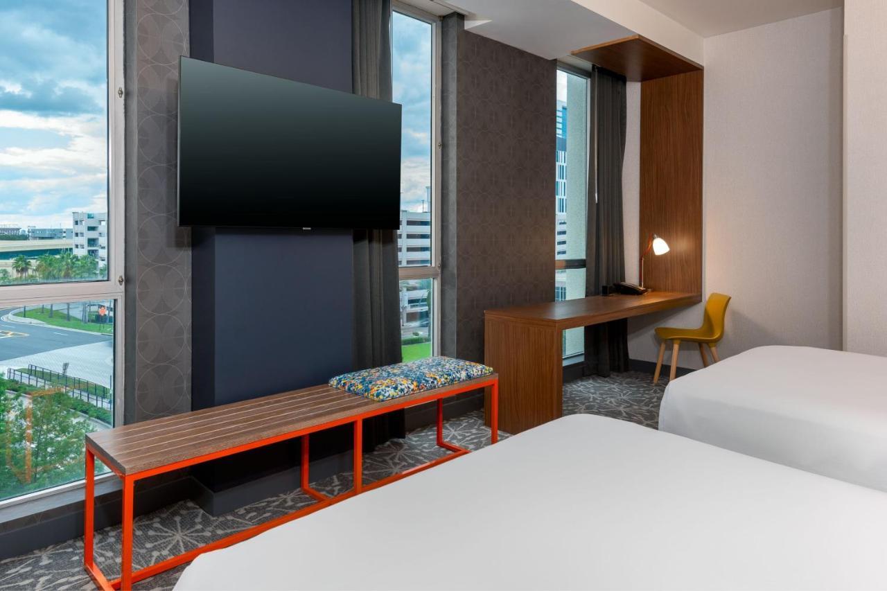 Aloft Downtown 3*