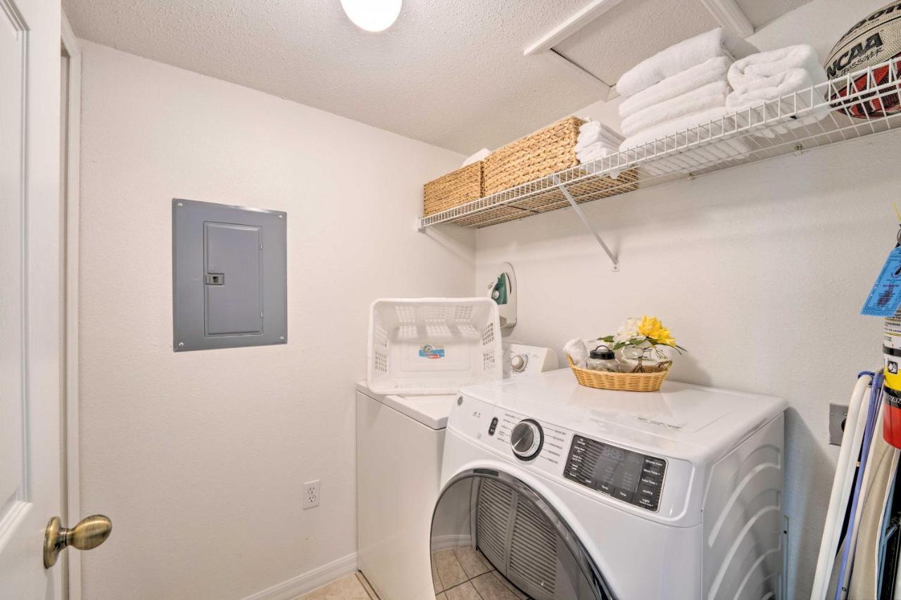 Holiday home Charming Townhome With Patio Less Than 9 Mi To Disney! Kissimmee
