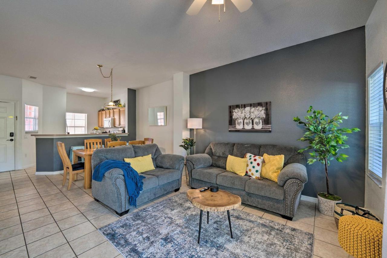 Charming Townhome With Patio Less Than 9 Mi To Disney! Holiday home *