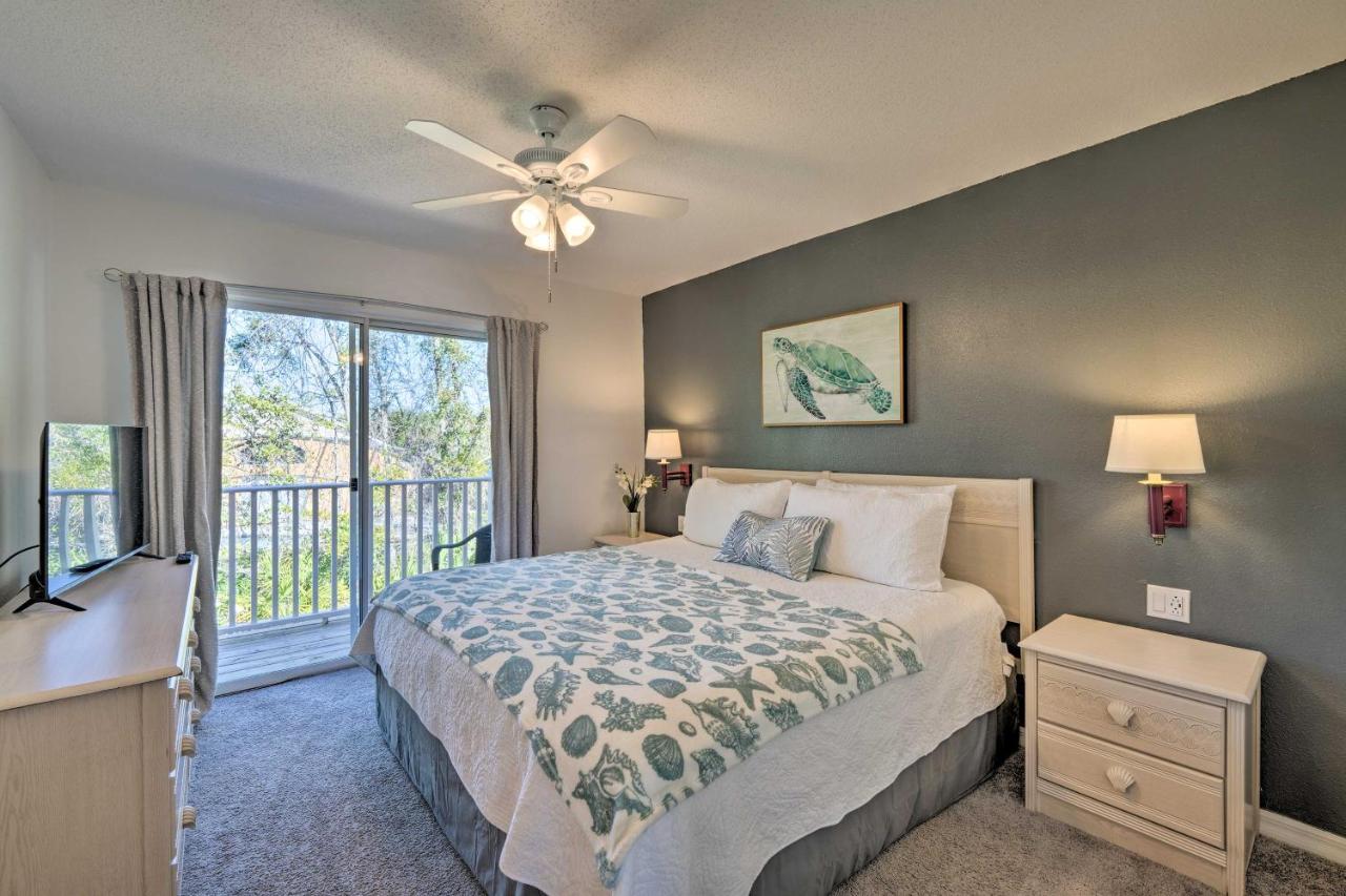 Holiday home Charming Townhome With Patio Less Than 9 Mi To Disney!