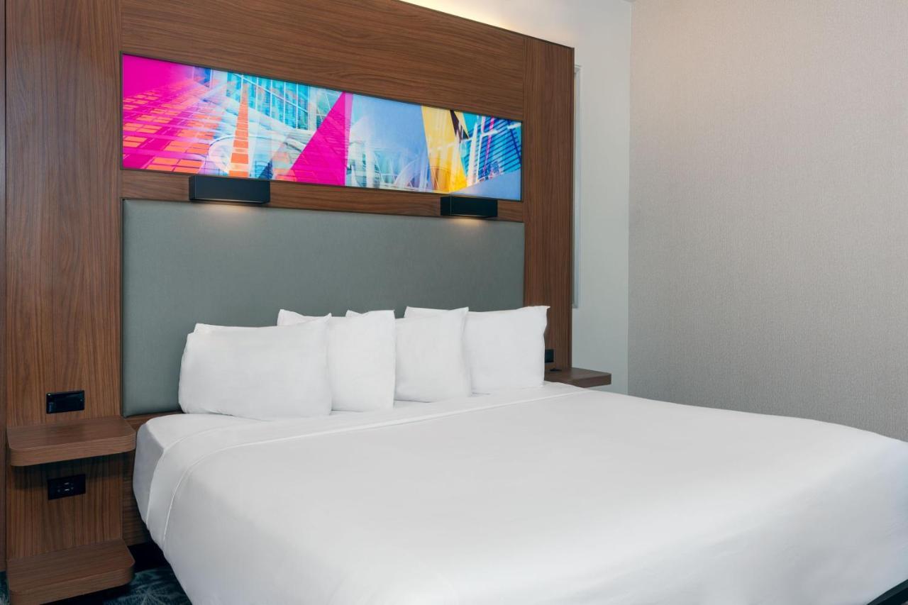 Hotel Aloft Downtown
