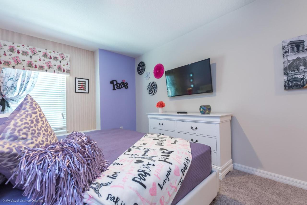Solara - 5 Bed 4,5 Baths Townhome Holiday home *