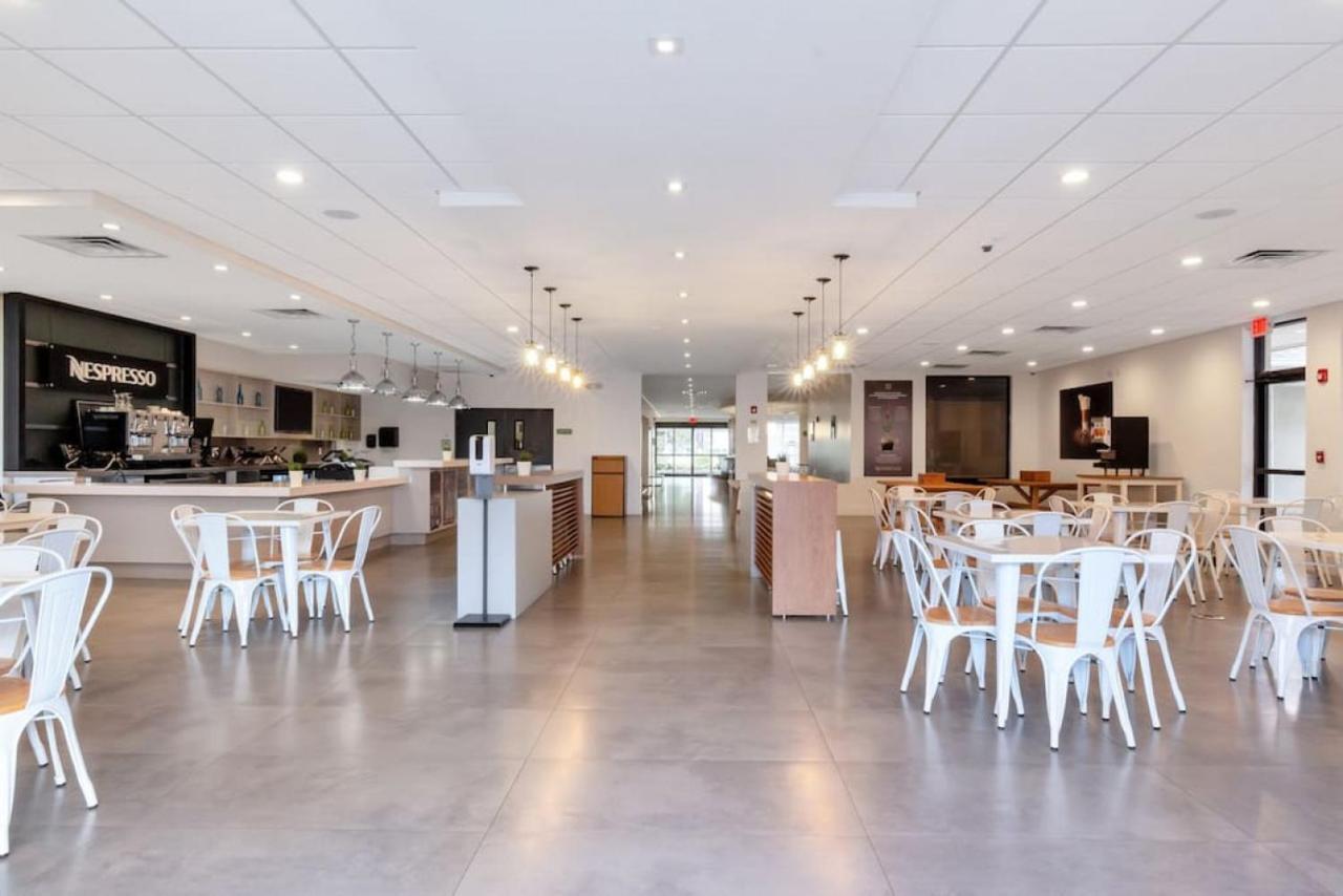 110 Entire Studio Minutes From Disney Hotel Kissimmee