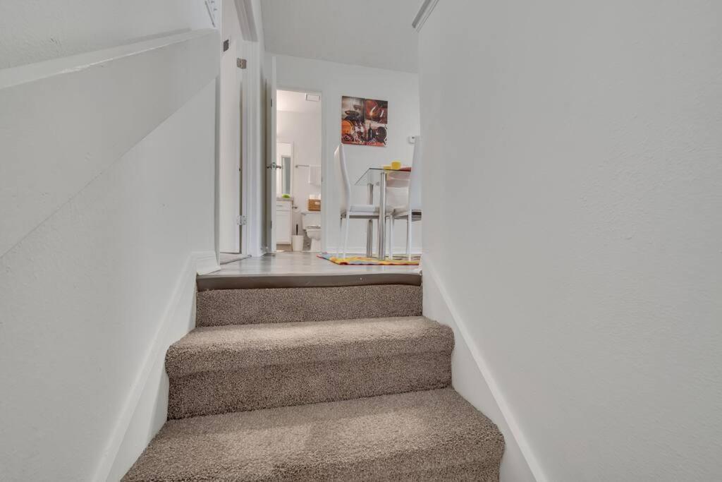 Stylish Themed Family Unit- 10 Mins Away * Kissimmee