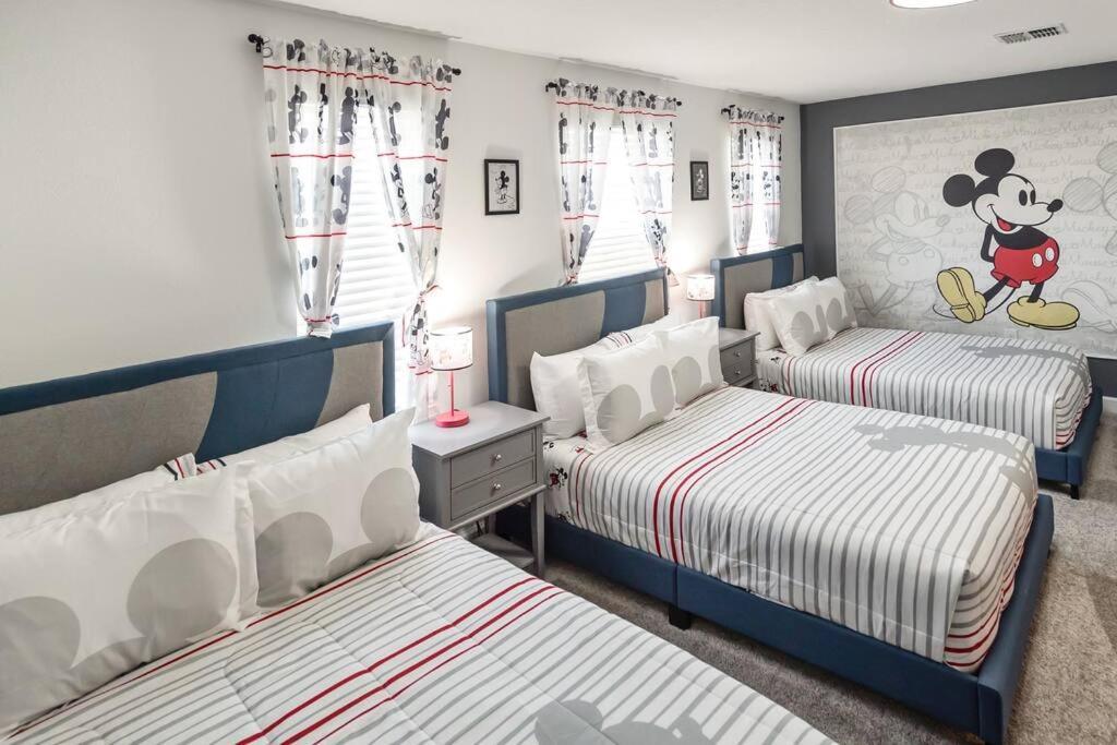 Luxury 9br @ Storey Near