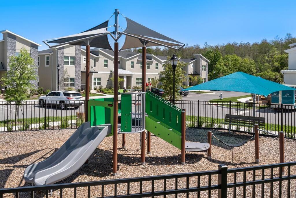 Villa Luxury 9br @ Storey Near