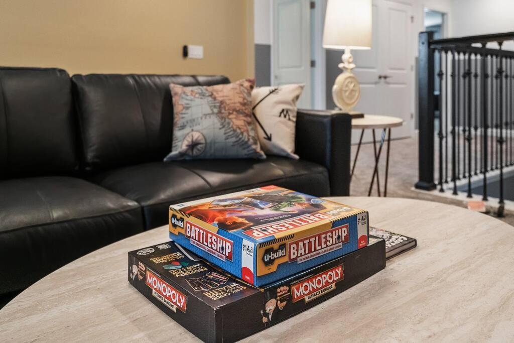 Luxury 9br @ Storey Near *