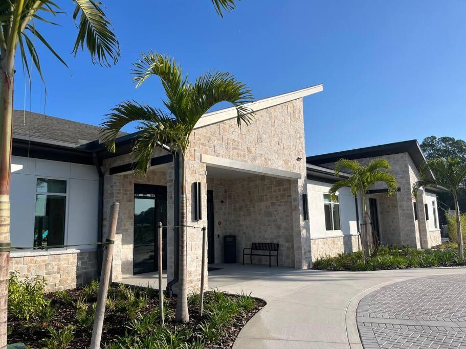 Luxury 9br @ Storey Near * Kissimmee