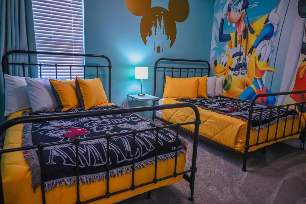 Amazing 6br @ Storey Near Kissimmee